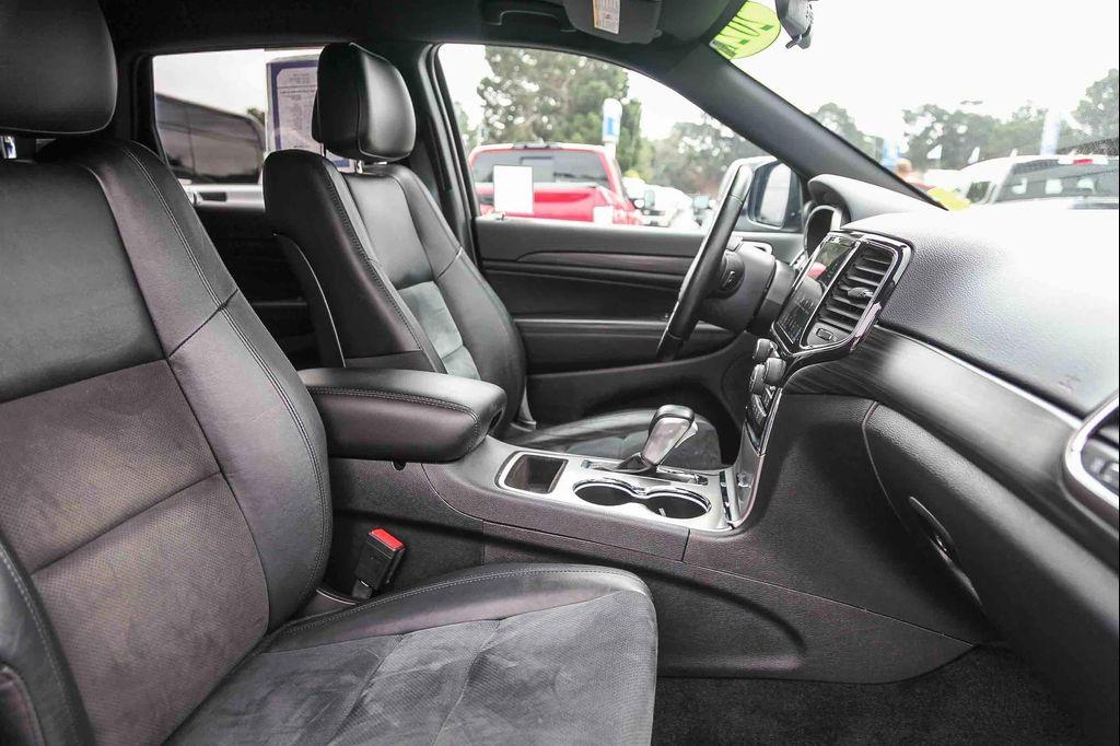 used 2021 Jeep Grand Cherokee car, priced at $26,888
