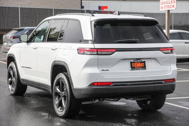 new 2025 Jeep Grand Cherokee car, priced at $47,580