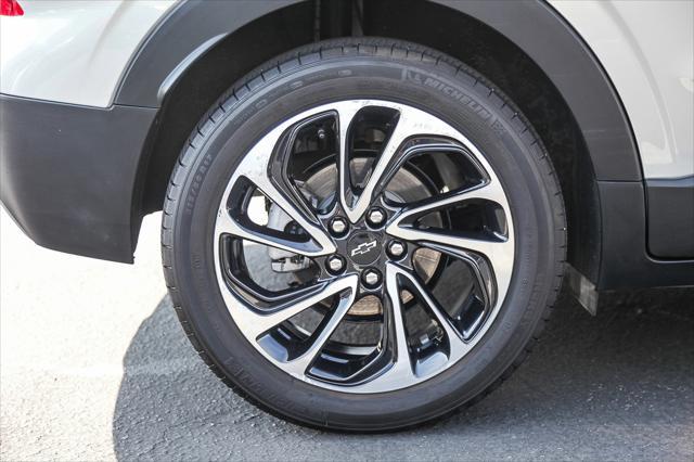 used 2022 Chevrolet Bolt EUV car, priced at $24,899
