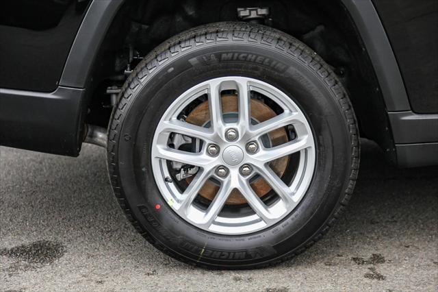 new 2025 Jeep Grand Cherokee L car, priced at $41,175