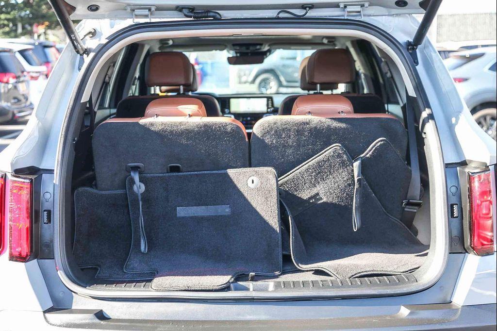 used 2022 Kia Sorento car, priced at $28,991