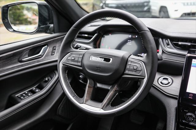 new 2025 Jeep Grand Cherokee L car, priced at $52,770