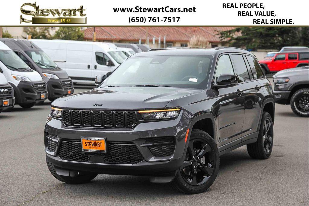new 2025 Jeep Grand Cherokee car, priced at $45,888