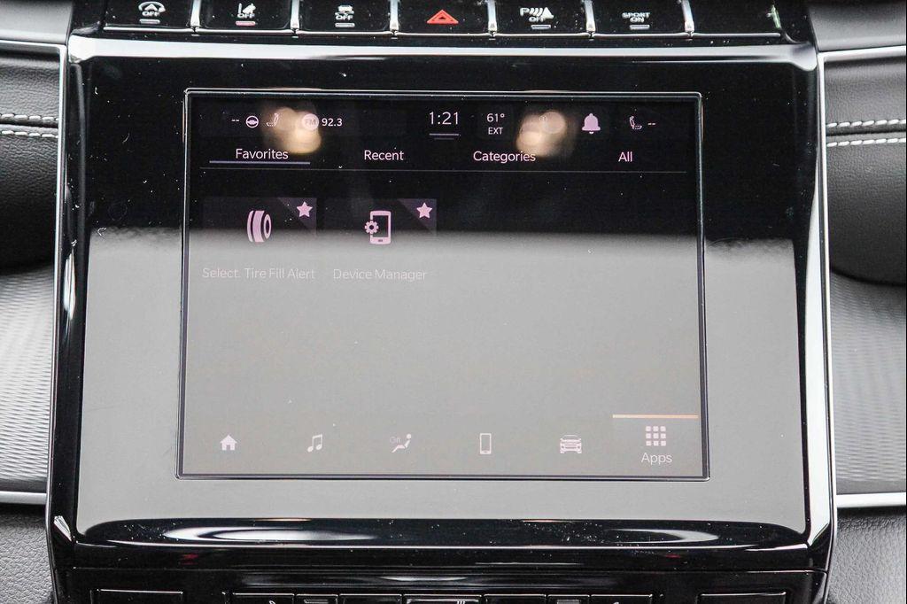 new 2025 Jeep Grand Cherokee car, priced at $45,888