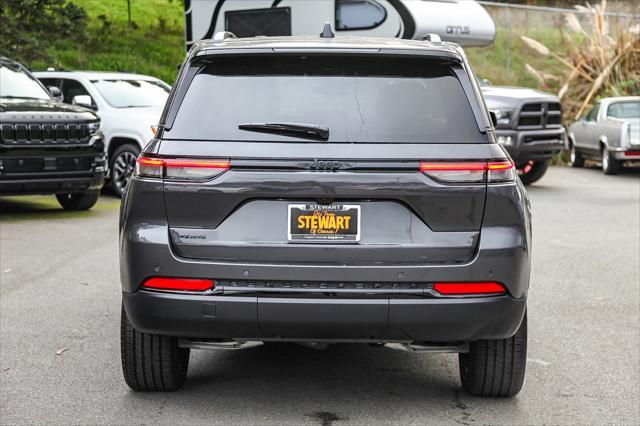 new 2025 Jeep Grand Cherokee car, priced at $43,675