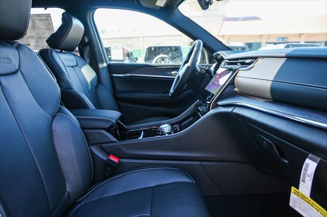 new 2025 Jeep Grand Cherokee L car, priced at $63,030