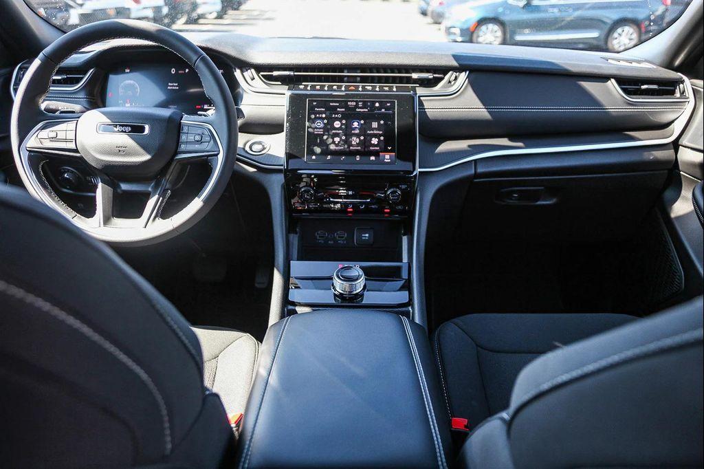 used 2025 Jeep Grand Cherokee L car, priced at $33,899