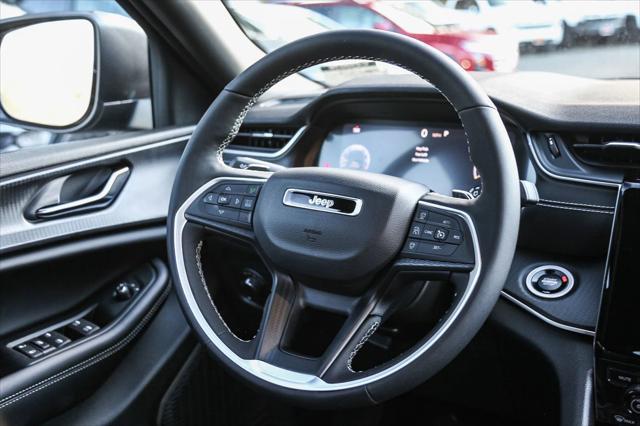 new 2025 Jeep Grand Cherokee car, priced at $39,970