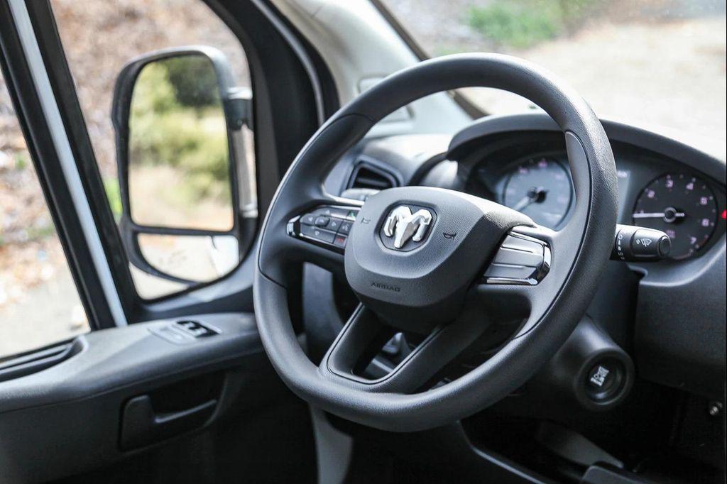new 2025 Ram ProMaster 1500 car, priced at $48,035