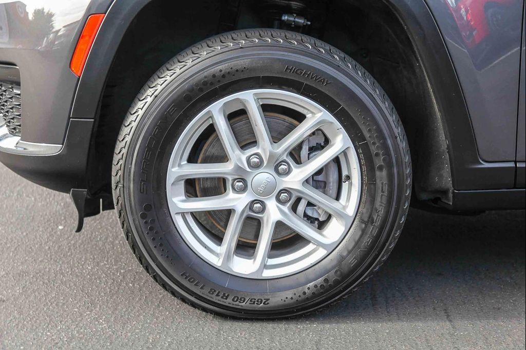 used 2023 Jeep Grand Cherokee L car, priced at $23,888