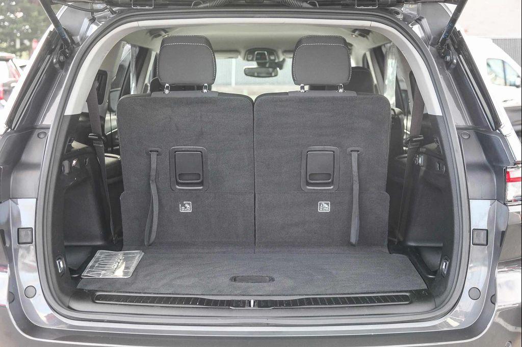 used 2023 Jeep Grand Cherokee L car, priced at $23,888