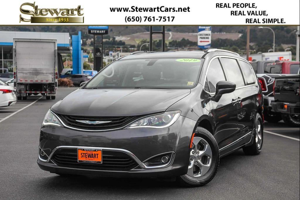 used 2019 Chrysler Pacifica Hybrid car, priced at $20,888