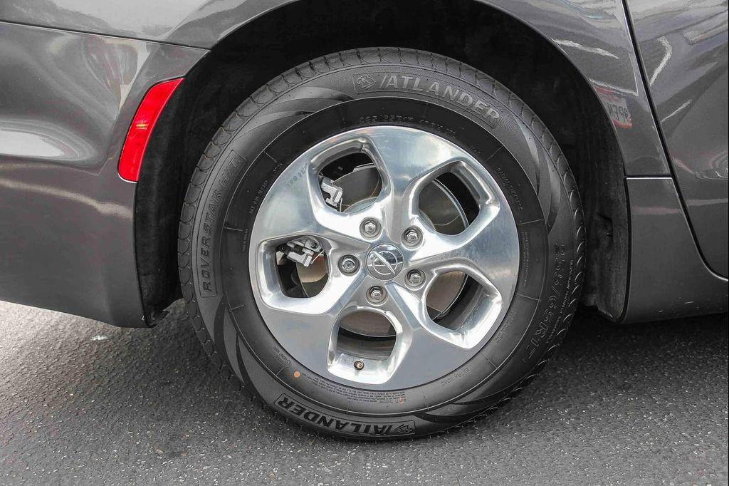 used 2019 Chrysler Pacifica Hybrid car, priced at $19,999
