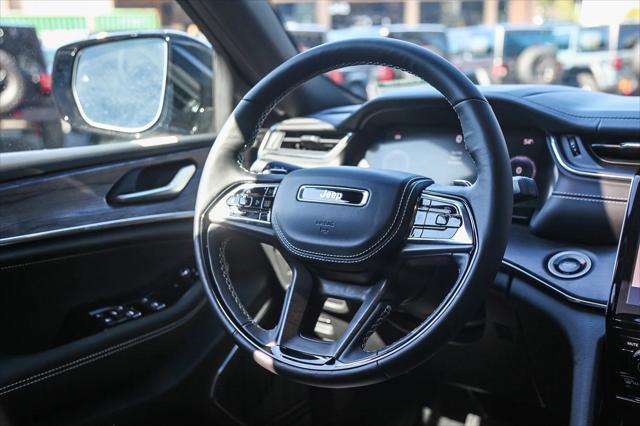 new 2025 Jeep Grand Cherokee car, priced at $62,030