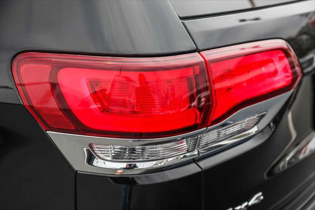 used 2022 Jeep Grand Cherokee car, priced at $31,888
