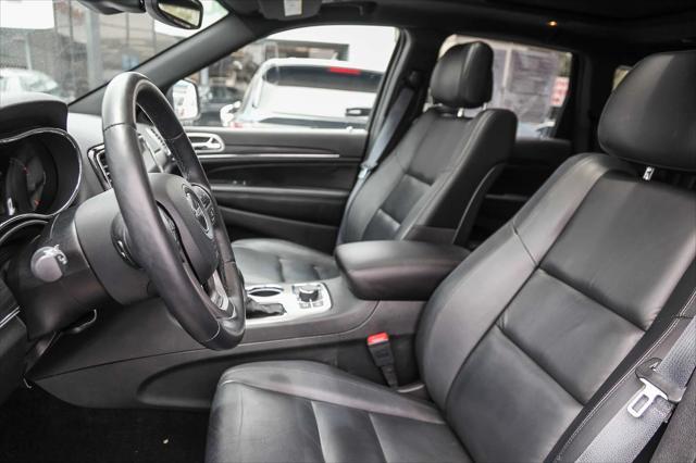 used 2022 Jeep Grand Cherokee car, priced at $31,888