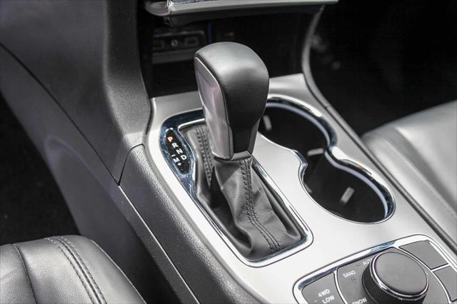 used 2022 Jeep Grand Cherokee car, priced at $31,888