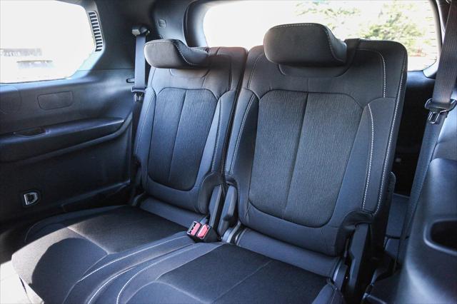 new 2025 Jeep Grand Cherokee L car, priced at $38,580