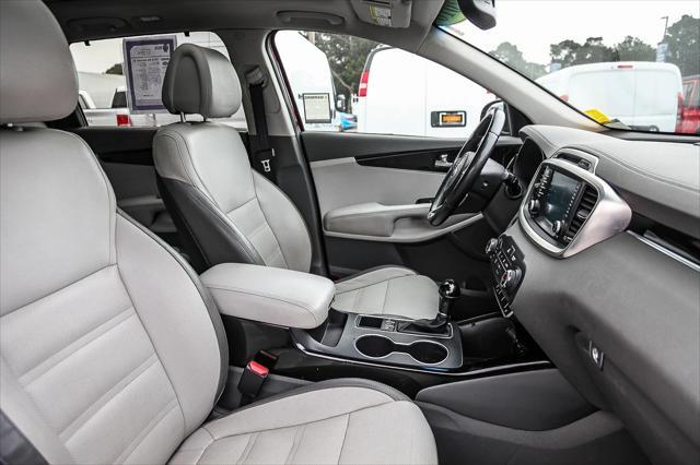 used 2016 Kia Sorento car, priced at $9,788