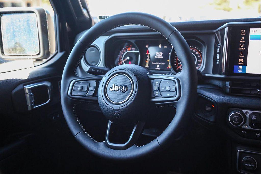 new 2025 Jeep Wrangler car, priced at $53,888