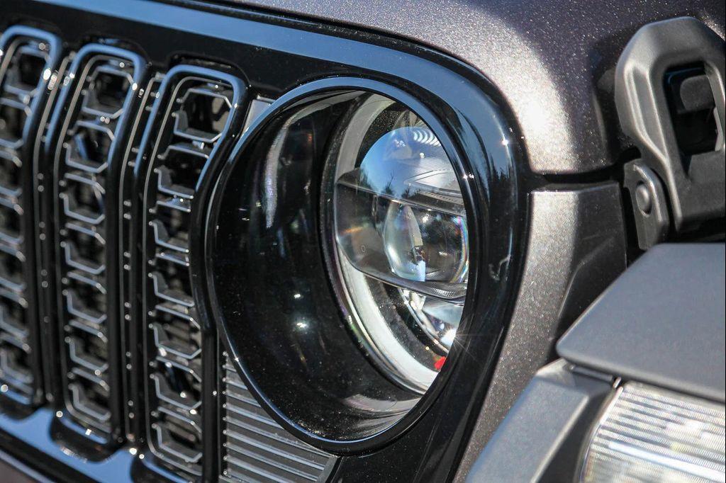 new 2025 Jeep Wrangler car, priced at $53,888