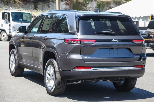 new 2025 Jeep Grand Cherokee car, priced at $42,175