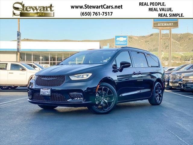 used 2022 Chrysler Pacifica car, priced at $28,588