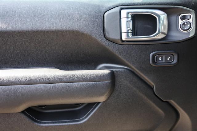 new 2025 Jeep Wrangler car, priced at $50,840