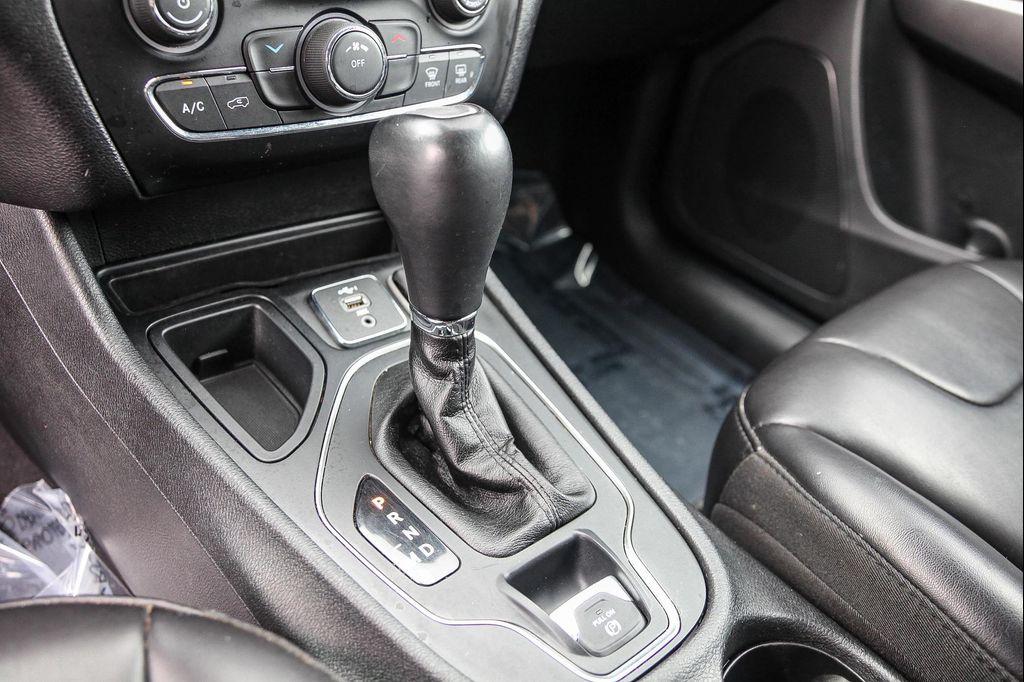 used 2019 Jeep Cherokee car, priced at $13,888