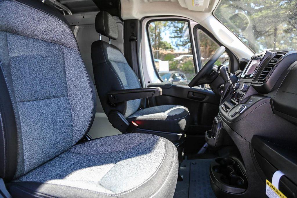 new 2025 Ram ProMaster 1500 car, priced at $42,490