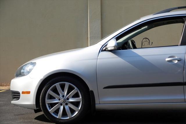 used 2010 Volkswagen Jetta car, priced at $13,875