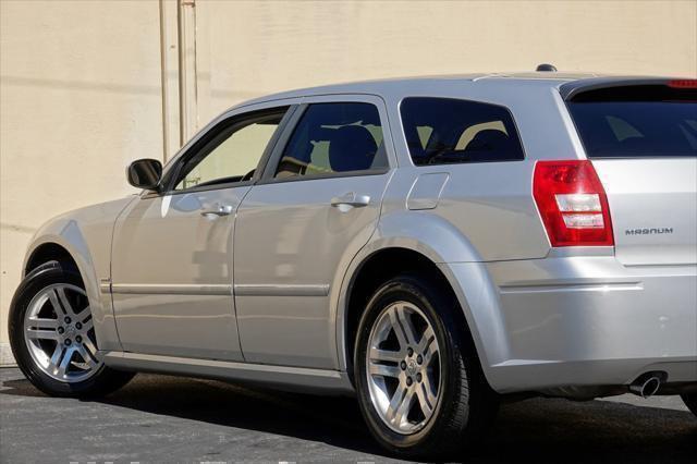 used 2005 Dodge Magnum car, priced at $10,975