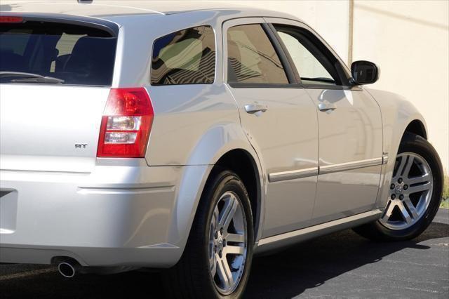 used 2005 Dodge Magnum car, priced at $10,975