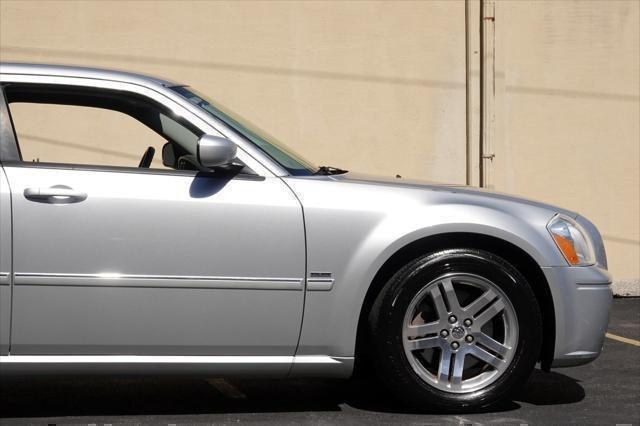 used 2005 Dodge Magnum car, priced at $10,975