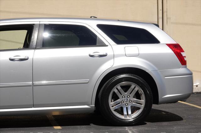 used 2005 Dodge Magnum car, priced at $10,975