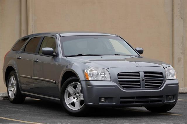 used 2006 Dodge Magnum car, priced at $7,975