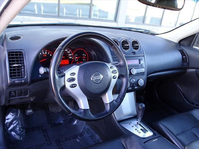 used 2009 Nissan Altima car, priced at $9,950