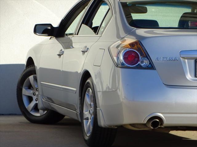 used 2009 Nissan Altima car, priced at $9,950