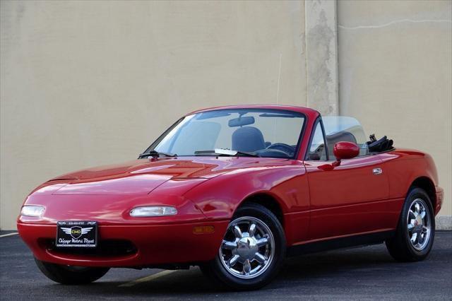 used 1992 Mazda MX-5 Miata car, priced at $13,800