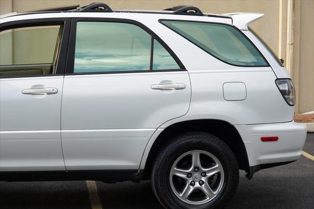 used 2002 Lexus RX 300 car, priced at $4,975