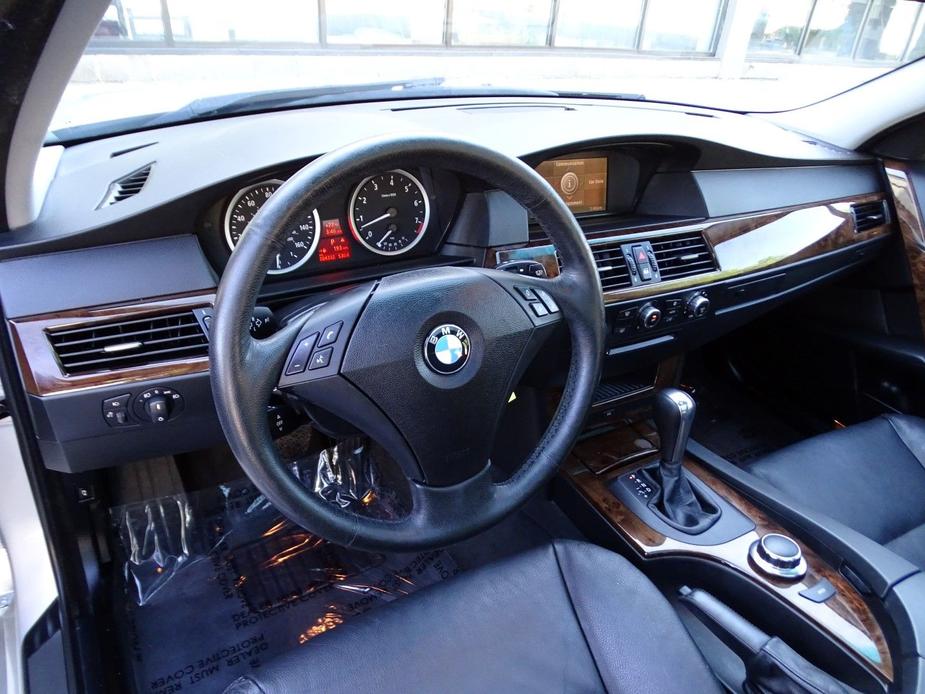 used 2007 BMW 530 car, priced at $14,850