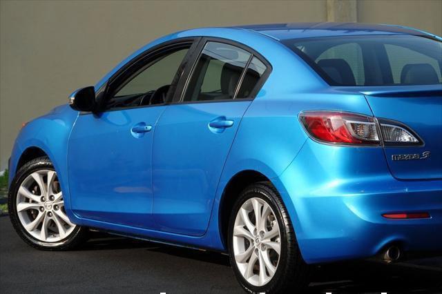 used 2010 Mazda Mazda3 car, priced at $6,875