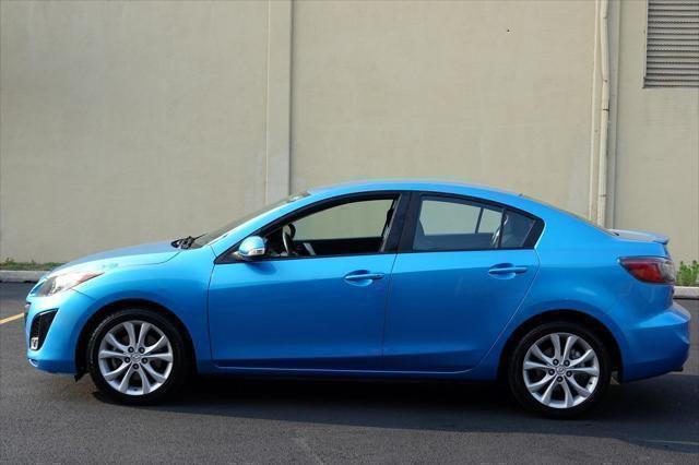 used 2010 Mazda Mazda3 car, priced at $9,800