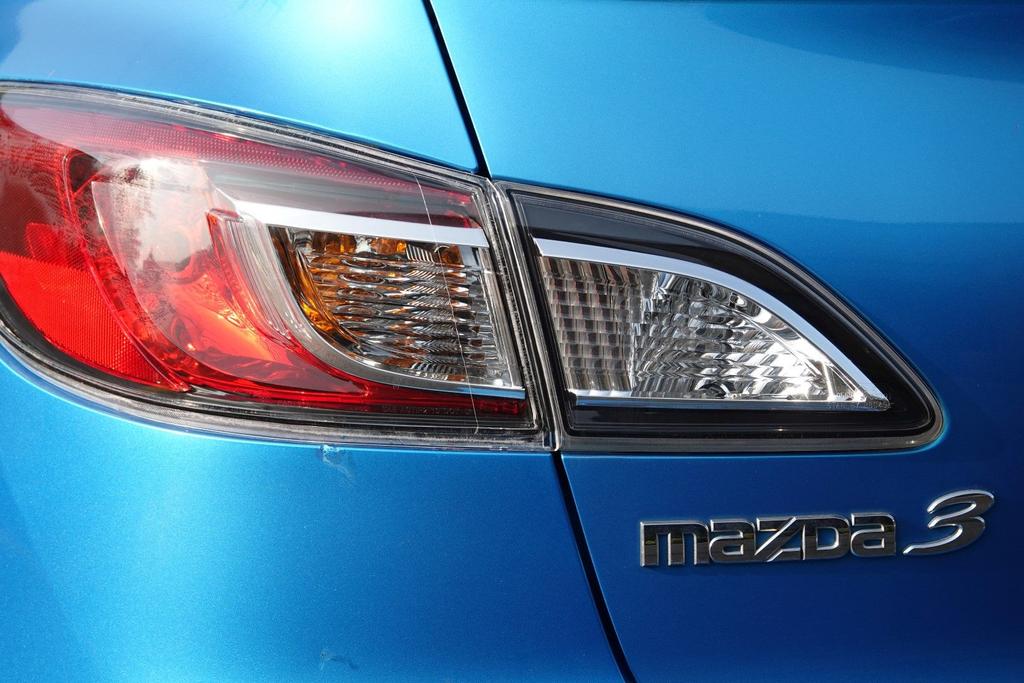 used 2010 Mazda Mazda3 car, priced at $9,800
