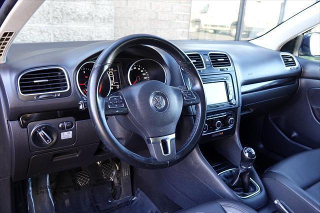 used 2013 Volkswagen Jetta SportWagen car, priced at $12,875