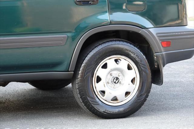 used 2000 Honda CR-V car, priced at $9,875
