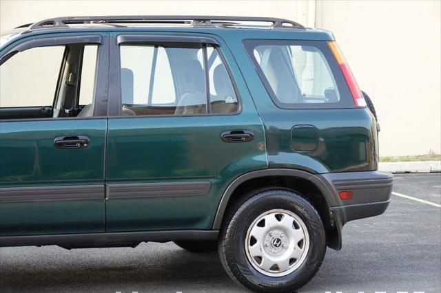 used 2000 Honda CR-V car, priced at $9,875