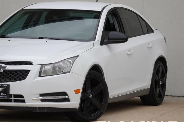 used 2014 Chevrolet Cruze car, priced at $4,875