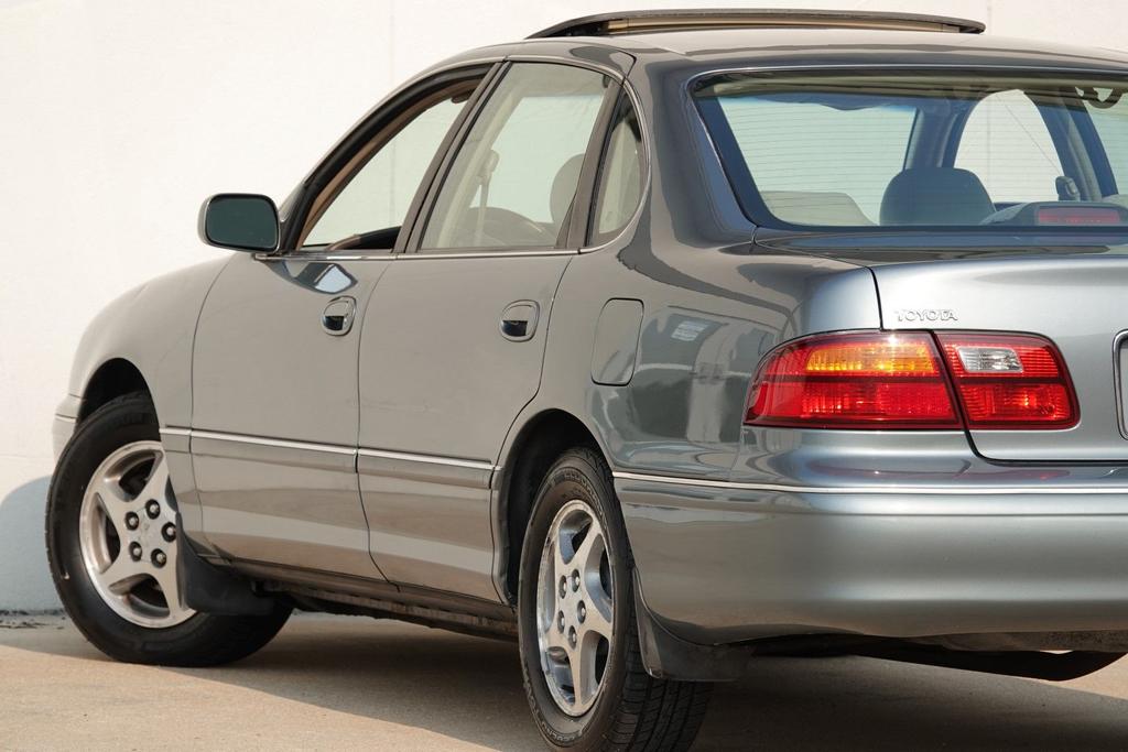 used 1998 Toyota Avalon car, priced at $6,800