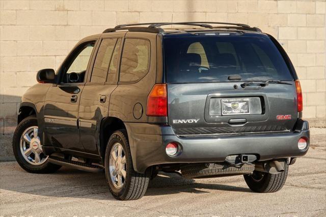 used 2004 GMC Envoy car, priced at $8,975